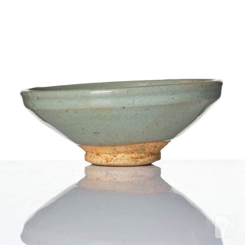 A pale green jun glazed bowl, - 图5